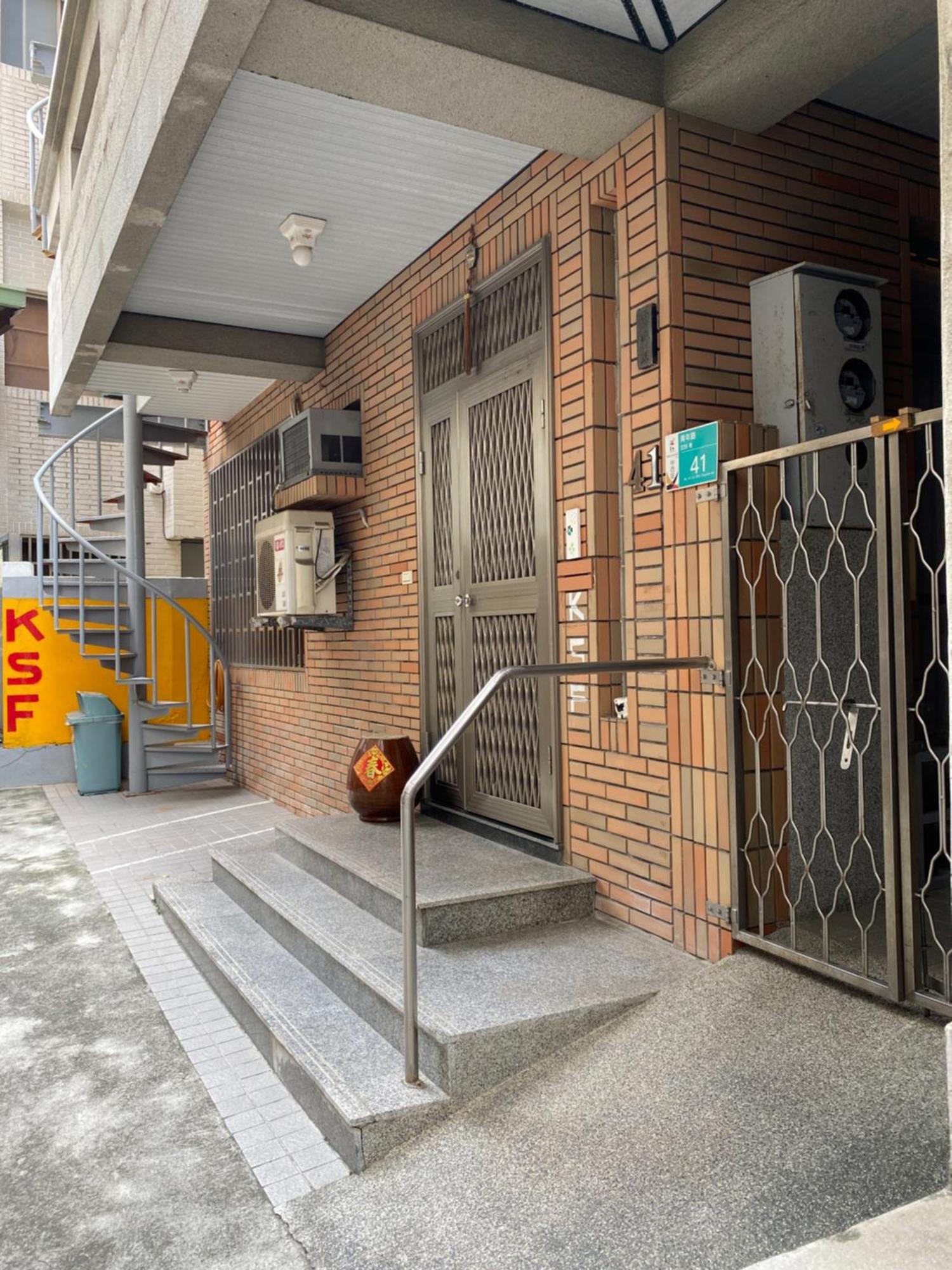 Ksf B&B Tainan Exterior foto